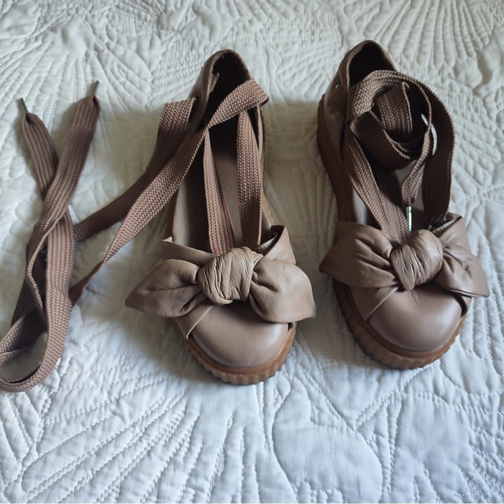 Fenty Puma Shoes - Used like new!!!